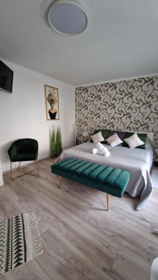 Anida Holiday Home Sopron Luaran gambar