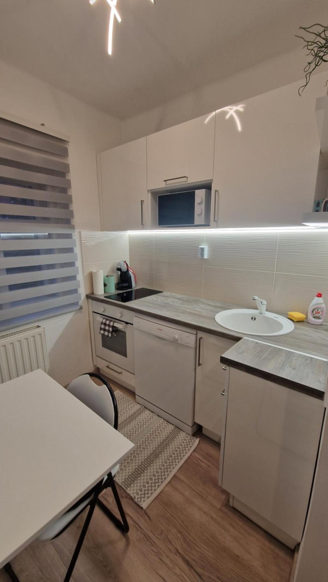 Anida Holiday Home Sopron Luaran gambar